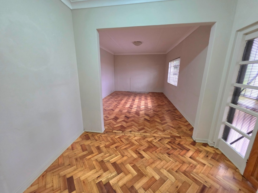 5 Bedroom Property for Sale in Jordania Free State